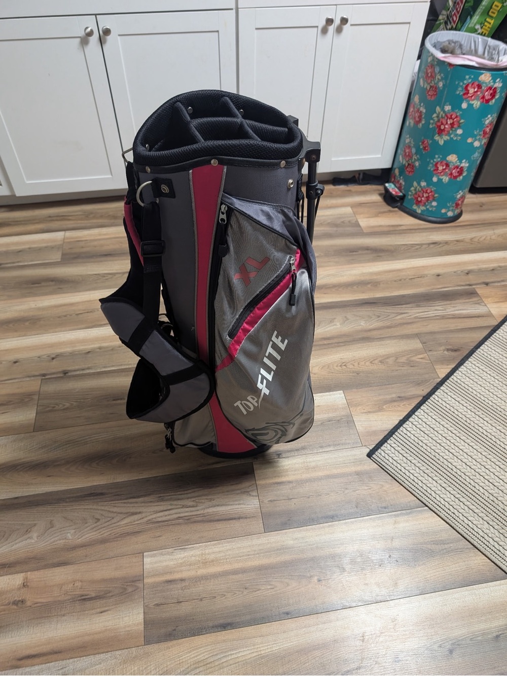 TopFlite Gray and Pink Golf Stand Bag